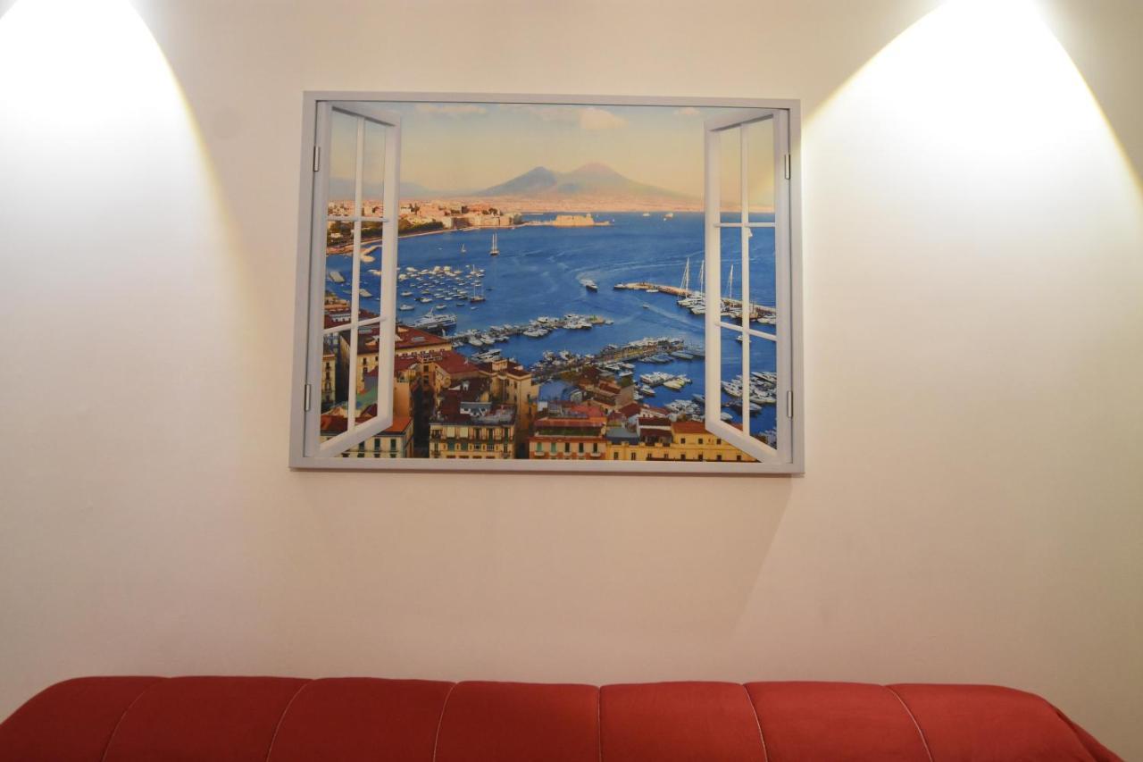 Un Salto A Napoli Apartment Bagian luar foto